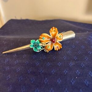 Vintage Floral Hair Clip Barrette Metal Lucite and Rhinestones Flower Hair Pin